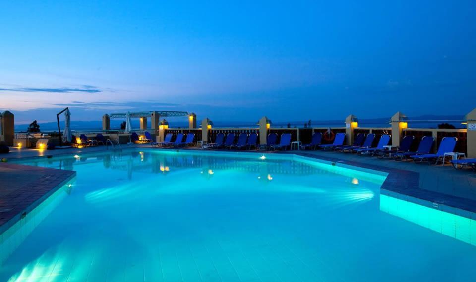 Daphne Holiday Club Chalkidiki Exterior photo